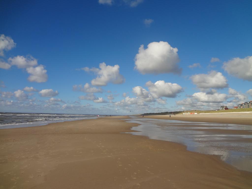 Apartments Four Seasons Zuiderstraat Egmond aan Zee Zimmer foto